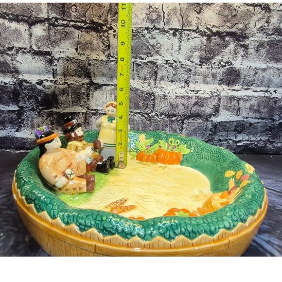 Vintage Thanksgiving Platter by Lotus - Picture 7 of 9